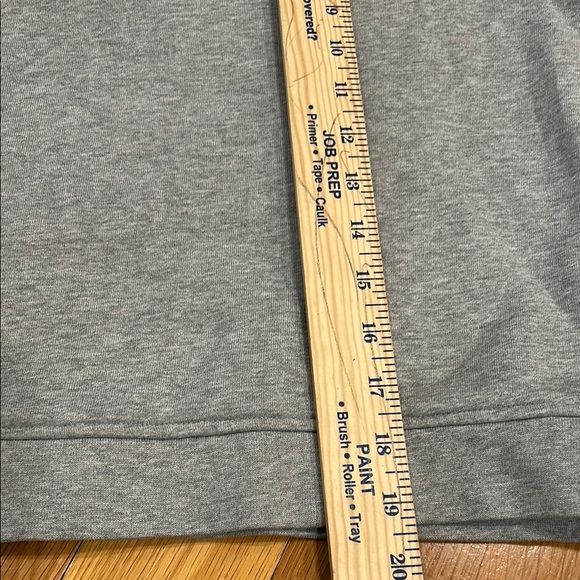 Everlane size small women gray hoodie good condition - Picture 5 of 5
